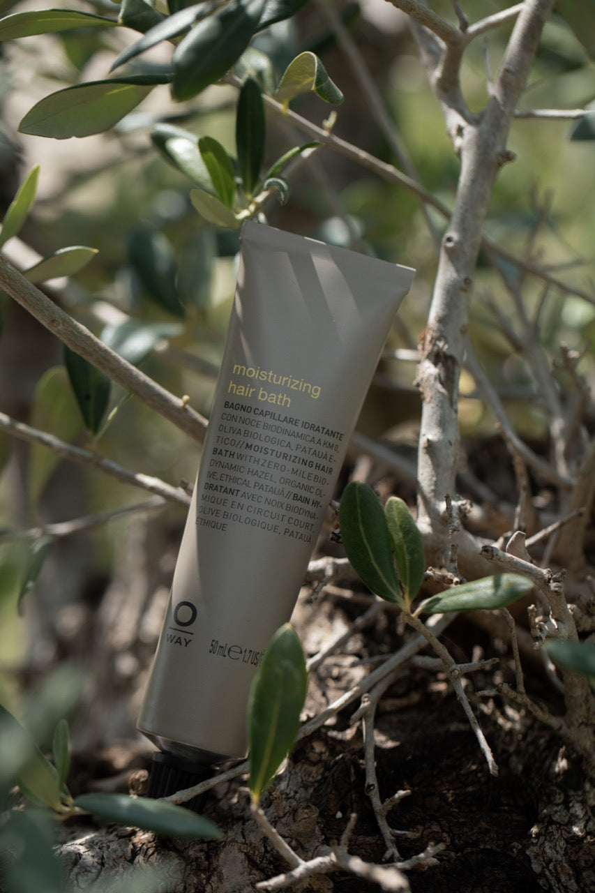 Moisturizing Hair Bath – Hydrating Cleanser for Thick, Dry Hair | Oway