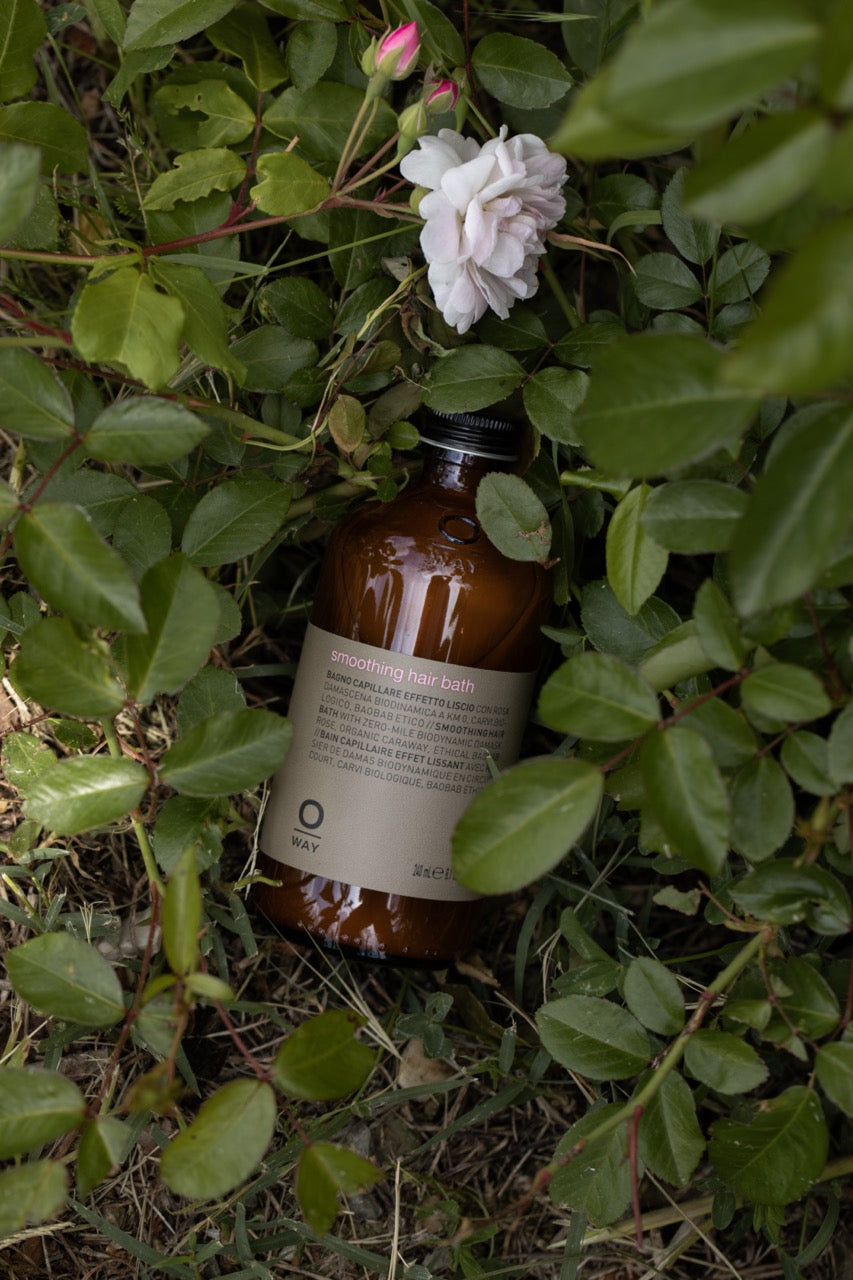 smoothing hair bath: shampoo for dry hair | OWAY